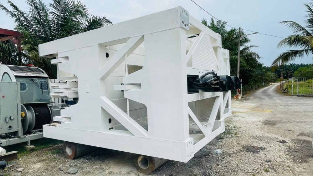 Components for Favelle Favco M440D Crane: Tower Sections. Type 392R (19 off) - Image 4